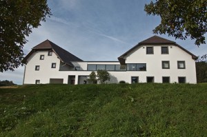bauernhaus_kirchschlag_anytime_architekten_foto_juergenhaller2
